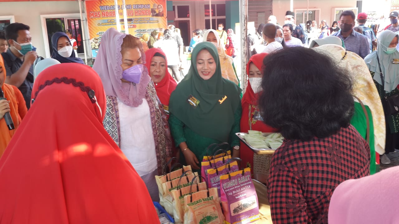 Wakil Wali Kota Semarang, Hevearita Gunaryati Rahayu saat mengahdiri Halal Bihalal Kebangsaan di Krapak, Kota Semarang, Sabtu (28/5/2022). Ahmad Rifqi Hidayat/Lingkar.co
