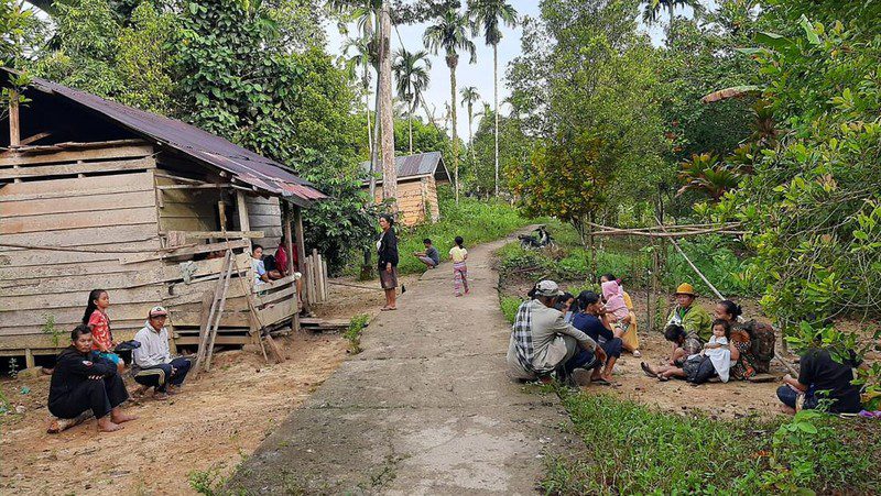 Warga Mentawai berhamburan sesaat setelah terjadi gempa/ISTIMEWA/LINGKAR.CO