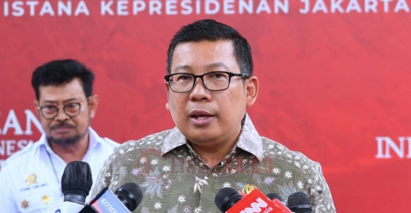 Kepala Bapanas atau NFA, Arief Prasetyo Adi, saat jumpa pers di Kompleks Istana Kepresidenan, Jakarta, Rabu (15/3/2023). Foto: Humas Setkab