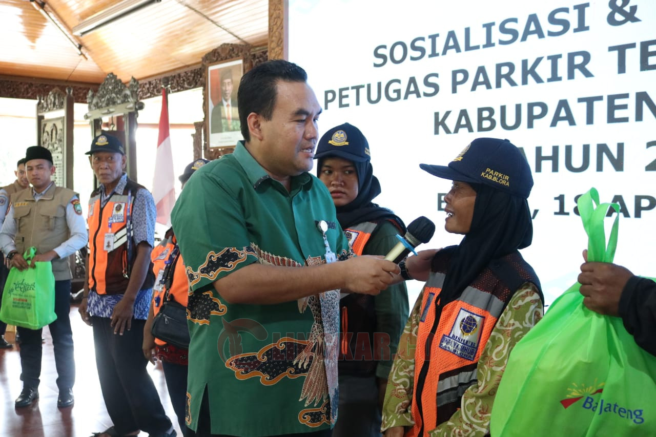 Sosialisasi dan Pembinaan Petugas Parkir Tepi Jalan Umum Kabupaten Blora/Foto: Lilik Yuliantoro