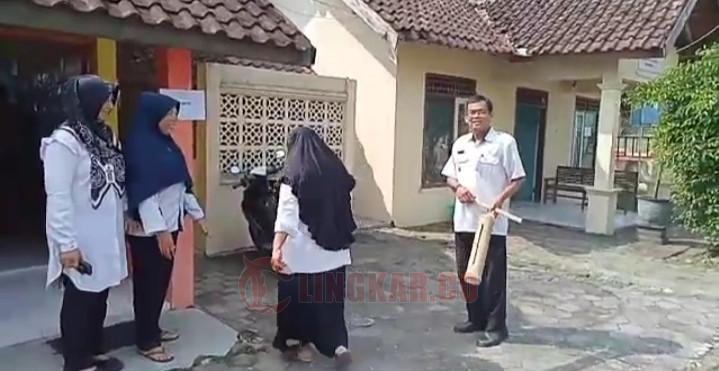 Stakeholder Kelurahan Tambahrejo, Kecamatan Blora, Kabupaten Blora simulasi kesiapsiagaan bencana, Rabu 26 April 2023. (Lingkar.co/dok)