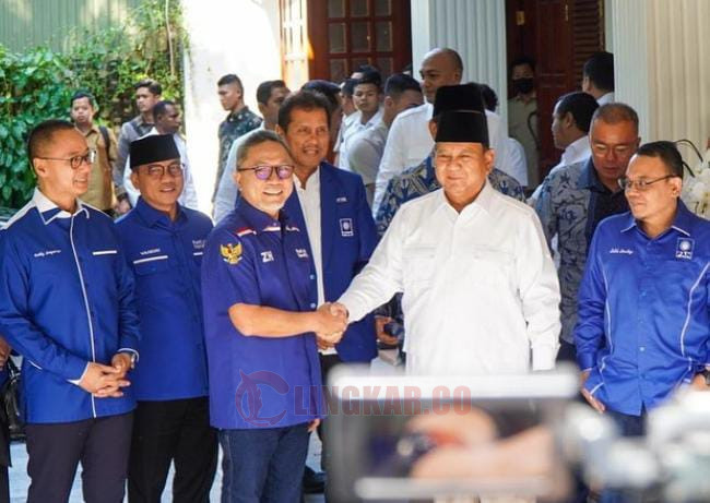 Ketum Gerindra, Prabowo Subianto, bersama Ketum PAN, Zulkifli Hasan, saat jumpa pers, Sabtu (8/4/2023). FOTO: Instagram