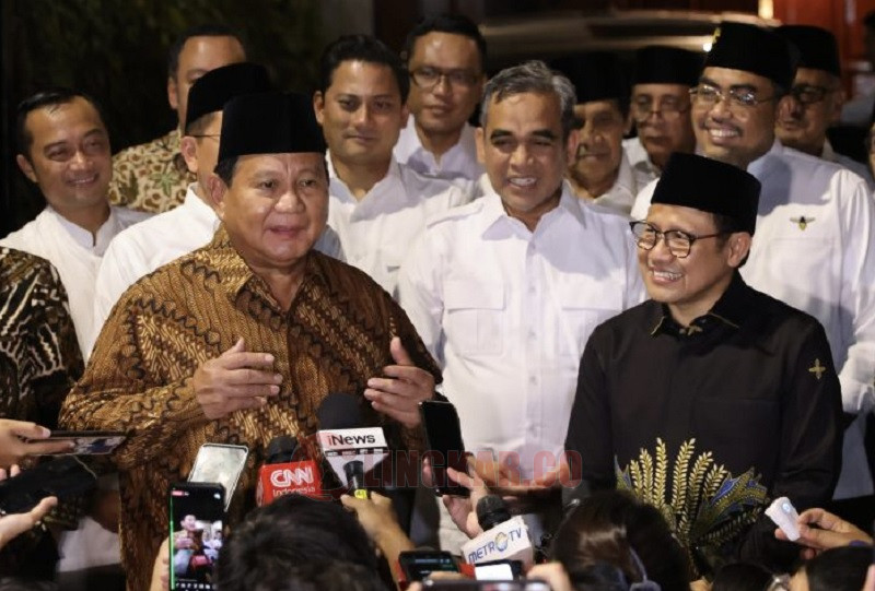Ketua Umum Gerindra, Prabowo Subianto, bersama Ketum PKB, Muhaimin Iskandar, di kediaman Prabowo, Jalan Kertanegara, Jakarta Selatan, Senin (10/4/2023). FOTO: Dok. Gerindra