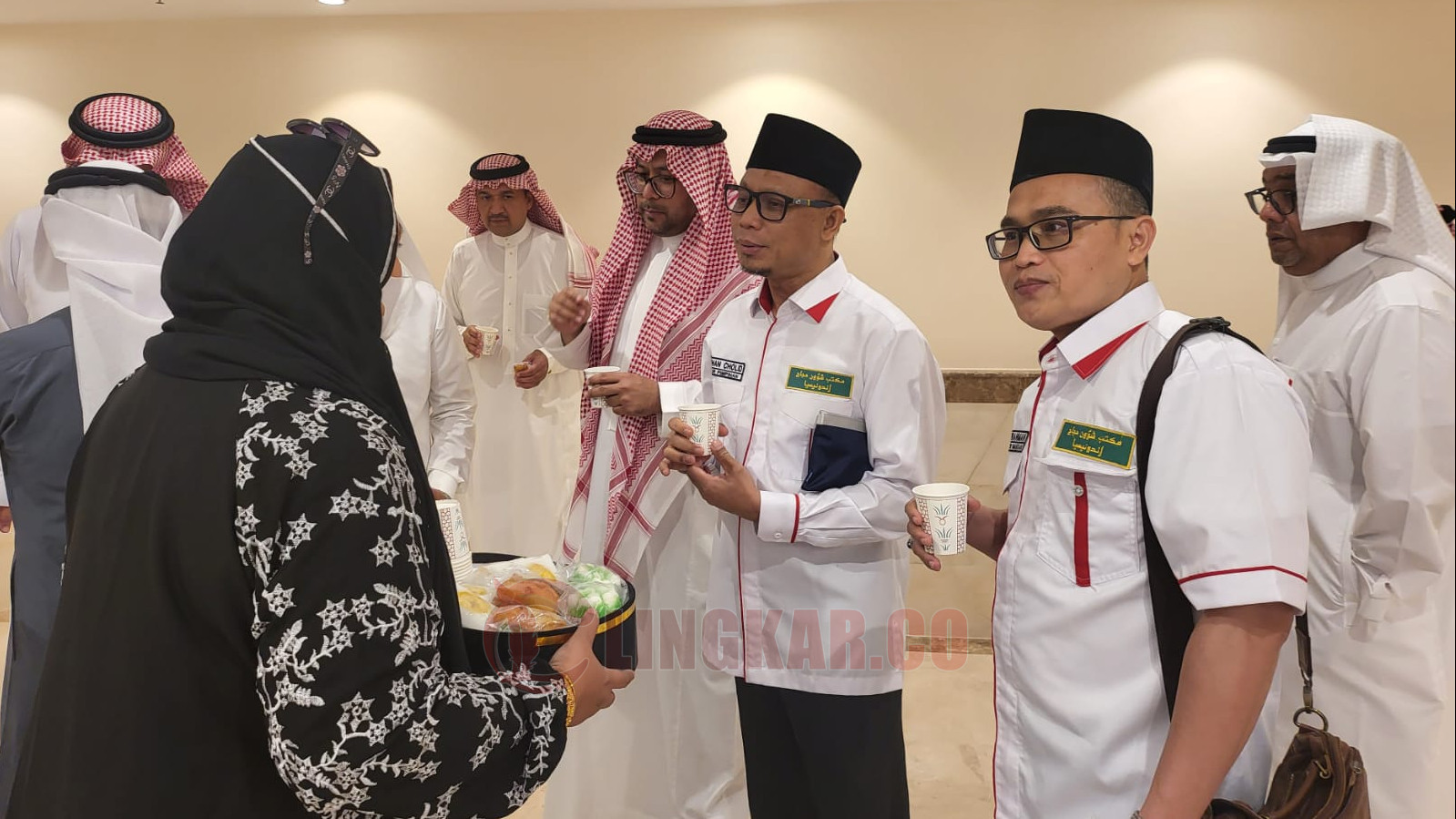 PPIH Arab Saudi saat melakukan peninjauan persiapan maktab menyambut jemaah haji Indonesia di Madinah. Foto: dokumentasi