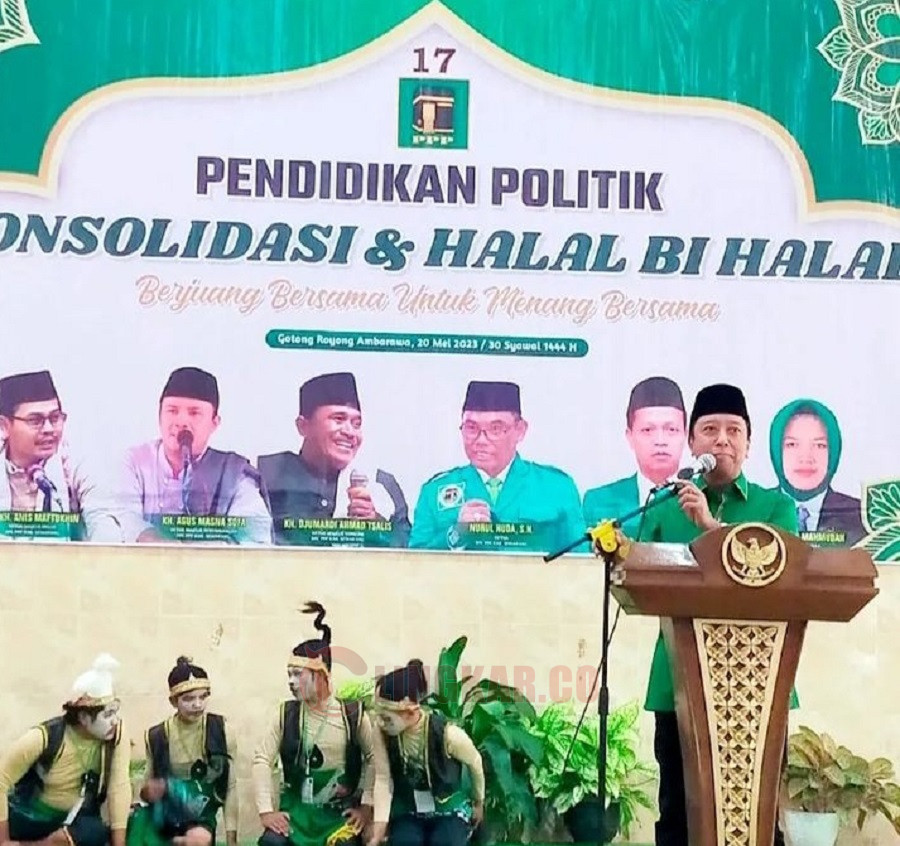 Ketua Majelis Pertimbangan PPP, Muhammad Romahurmuziy (Gus Rommy), saat menghadiri acara pendidikan politik, konsolidasi dan halalbihalal Pengurus DPC PPP Kabupaten Semarang, di Ambawara, Sabtu (20/5/2023). FOTO: Instagram
