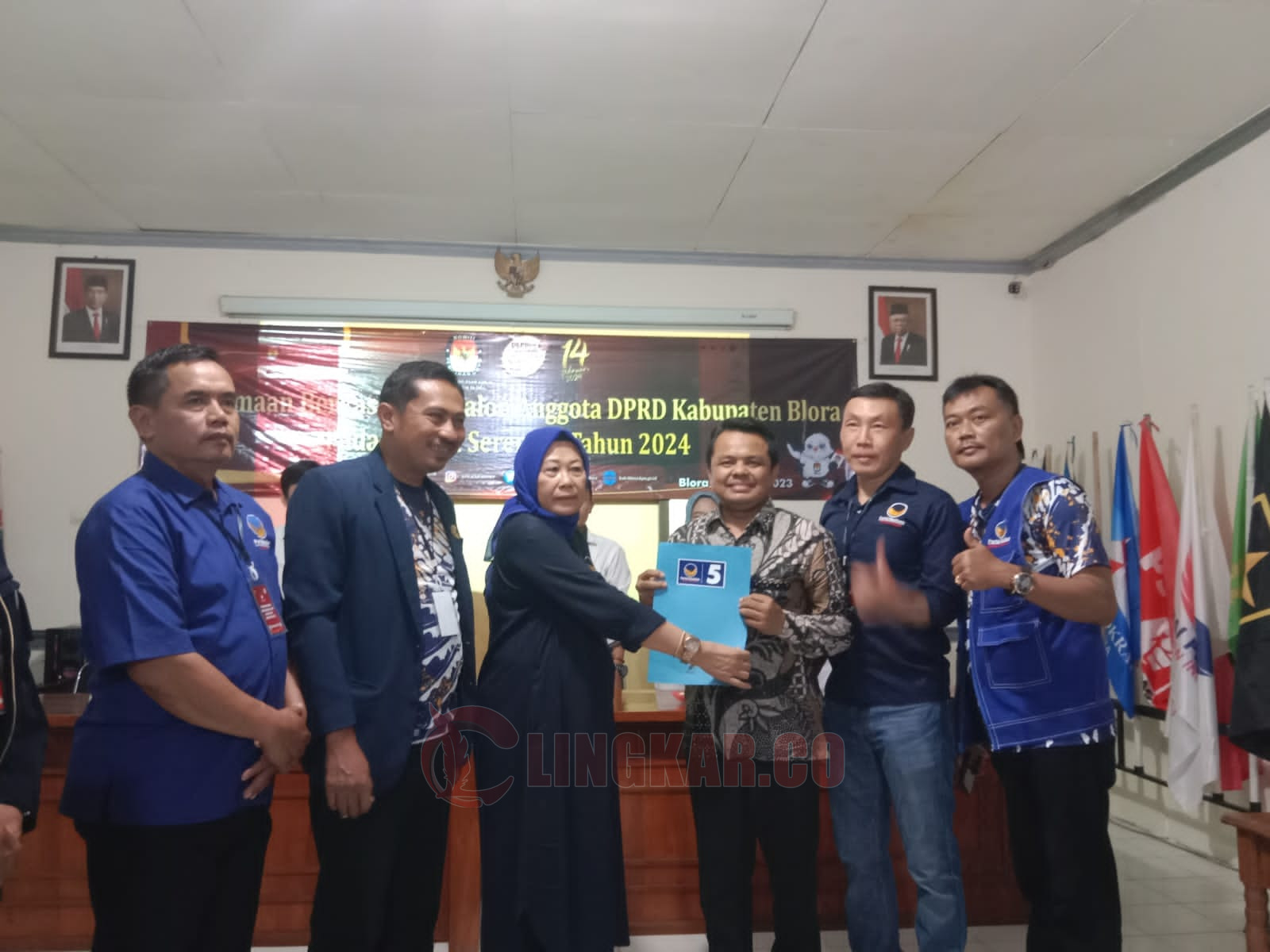 DPD NasDem adakan konfrensi pers usai melakukan pendaftaran BaCaLeg di KPU Blora/Foto: Lilik Yuliantoro
