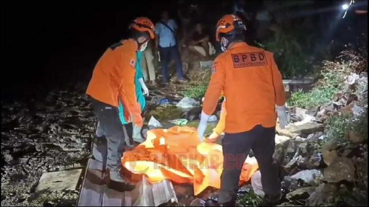 Mayat Membusuk di Sawah Gegerkan Warga Bandengan