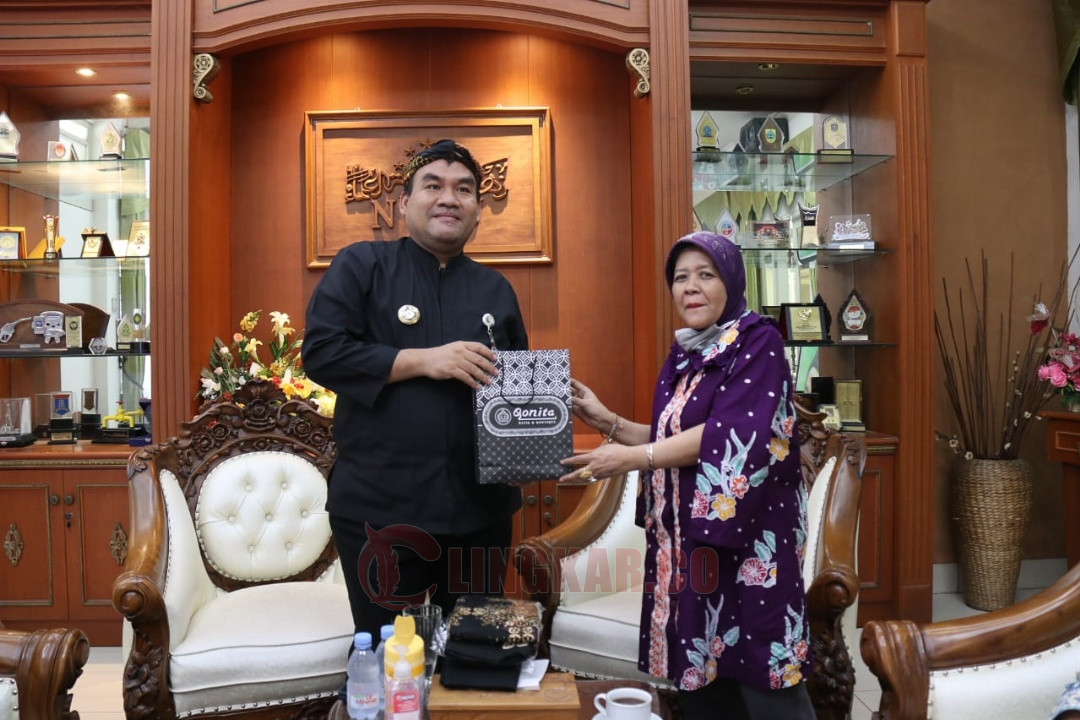Bupati Blora dan rektor UNS