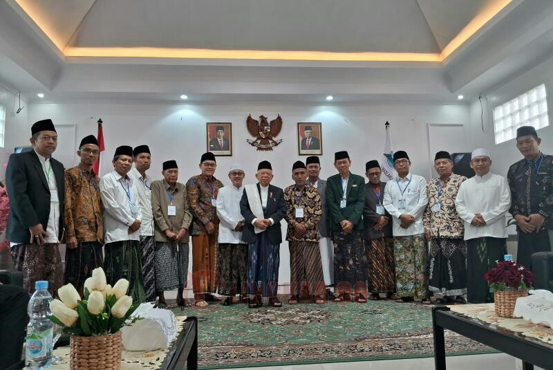 Wapres KH Ma'ruf Amin bersama rombongan kunjungi Ponpes Maslahul Huda Pati, Sabtu (27/1/2024). Foto: Miftahus Salam/Lingkar.co