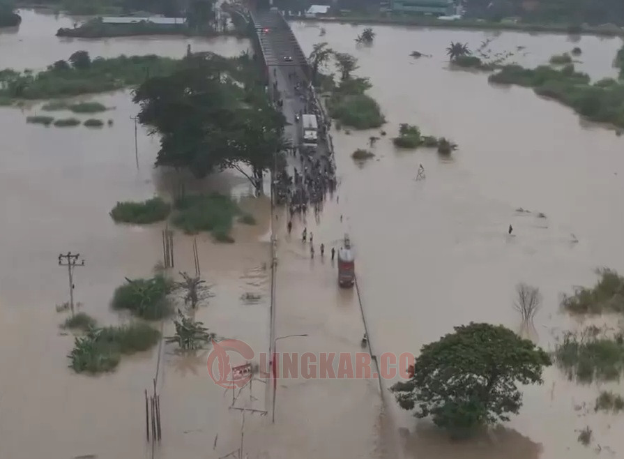 Banjir merendam sejumlah wilayah di Kabupaten Grobogan. Foto: Istimewa.