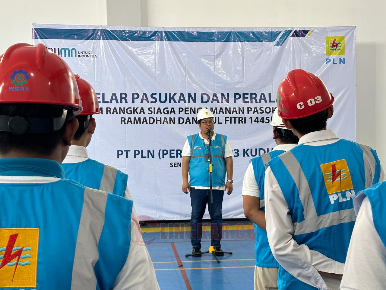PLN UP3 Kudus menggelar apel persiapan alat dan personil. Foto: Dok. PLN.