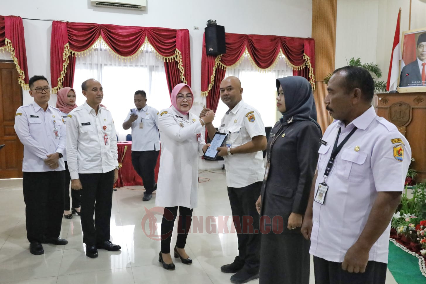 Ratusan ASN di lingkungan Pemkab Grobogan menerima SK kenaikan pangkat di Gedung Riptaloka Setda Grobogan, Rabu (29/5/2024). Foto: Istimewa.