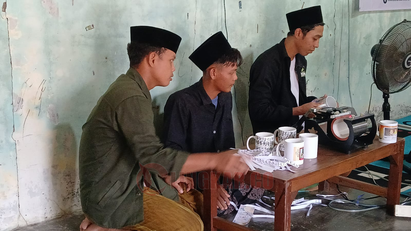 Pondok Pesantren Bustanul Kabupaten Grobogan memberikan pembekalan kepada para santri dan santriwatinya terkait ekonomi kreatif. Foto: Istimewa.