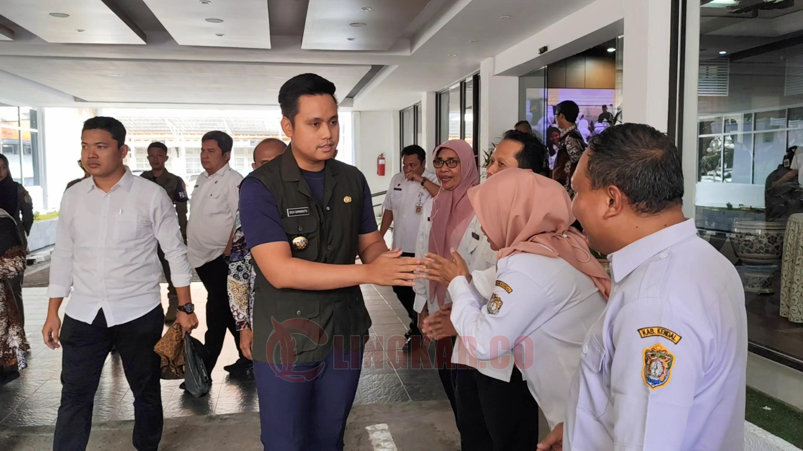 Dico M Ganinduto Saat Berpamitan di Gedung Bupati Kabupaten Kendal. Wahyudi/Lingkar.co