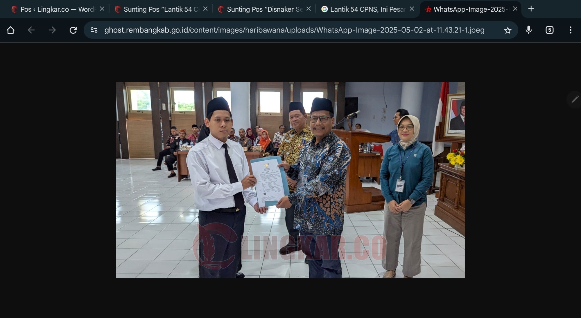 Pelantikan CPNS di lingkungan Pemerintah Kabupaten Rembang di Aula Lantai 4 Setda Rembang, Jumat (2/5/2025). Foto: Istimewa.