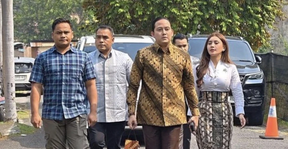 Sespri Prabowo Datangi Kediaman Jokowi di Solo, Sebut Hanya Bersilaturahmi