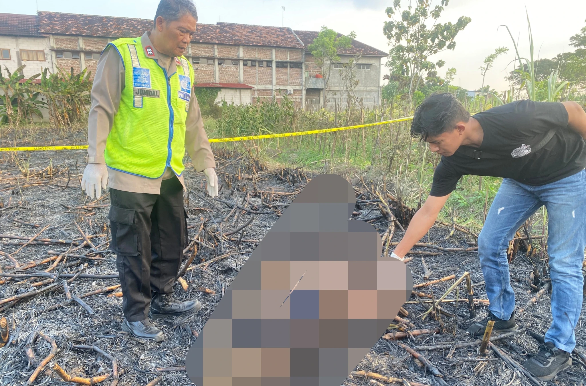 Terjebak Kobaran Api, Petani Pati Tewas saat Bakar Daun Tebu