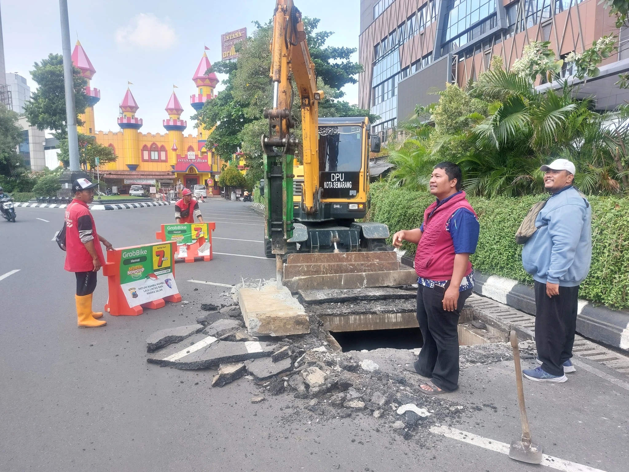 Wali Kota Agustina Siapkan Wajah Baru Simpang Lima, Hadirkan Ruang Publik Modern yang Nyaman, Hijau, dan Ramah Pejalan Kaki