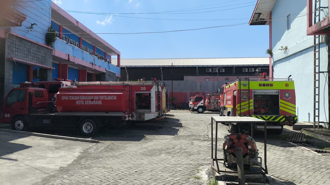 Efisiensi Anggaran, Damkar Semarang Kandangkan 5 Armada Pemadam