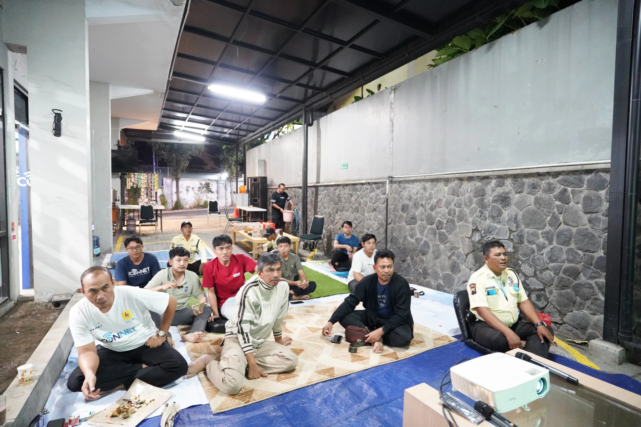 PLN Icon Plus Perkuat Customer Experience Lewat Nobar Gembira ICONNET di Semarang