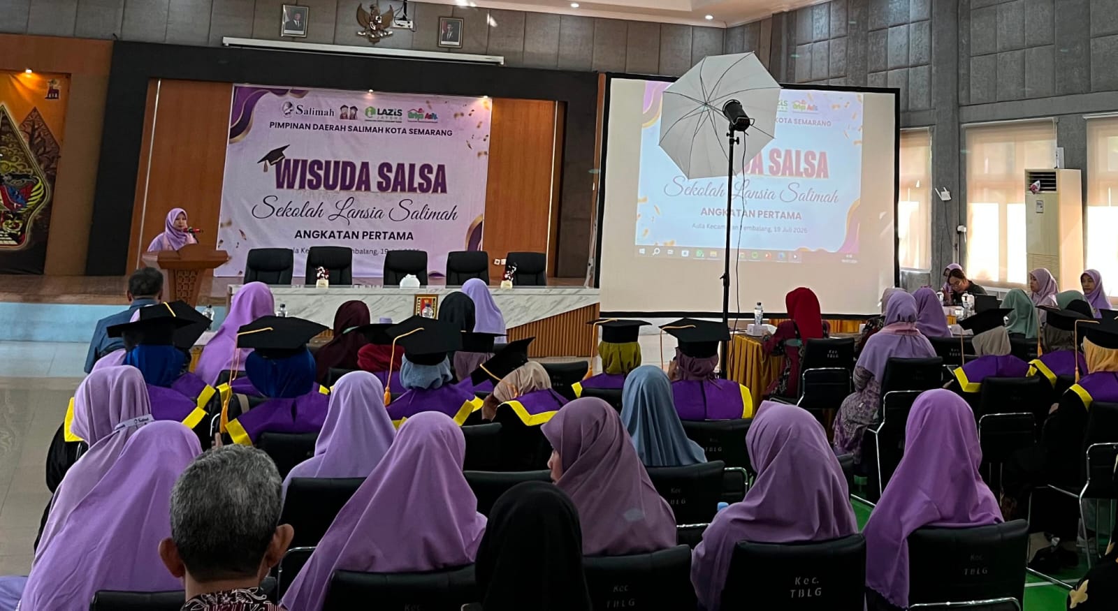 Sekolah Lansia Salimah Kota Semarang Luluskan Angkatan Pertama, Pemkot Dukung Pendidikan Sepanjang Hayat