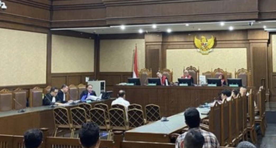 Tiga Mantan Pejabat Bea Cukai Didakwa Terima Suap dan Gratifikasi Rp78 Miliar
