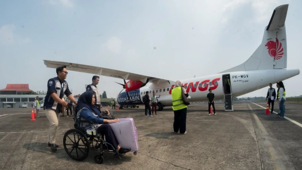 Bandara Husein Sastranegara Kembali Beroperasi, Wings Air Buka Rute Penerbangan Bandung-Palembang