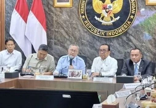 Mensesneg Tegaskan Rumor Penggantian Kapolri Tidak Benar