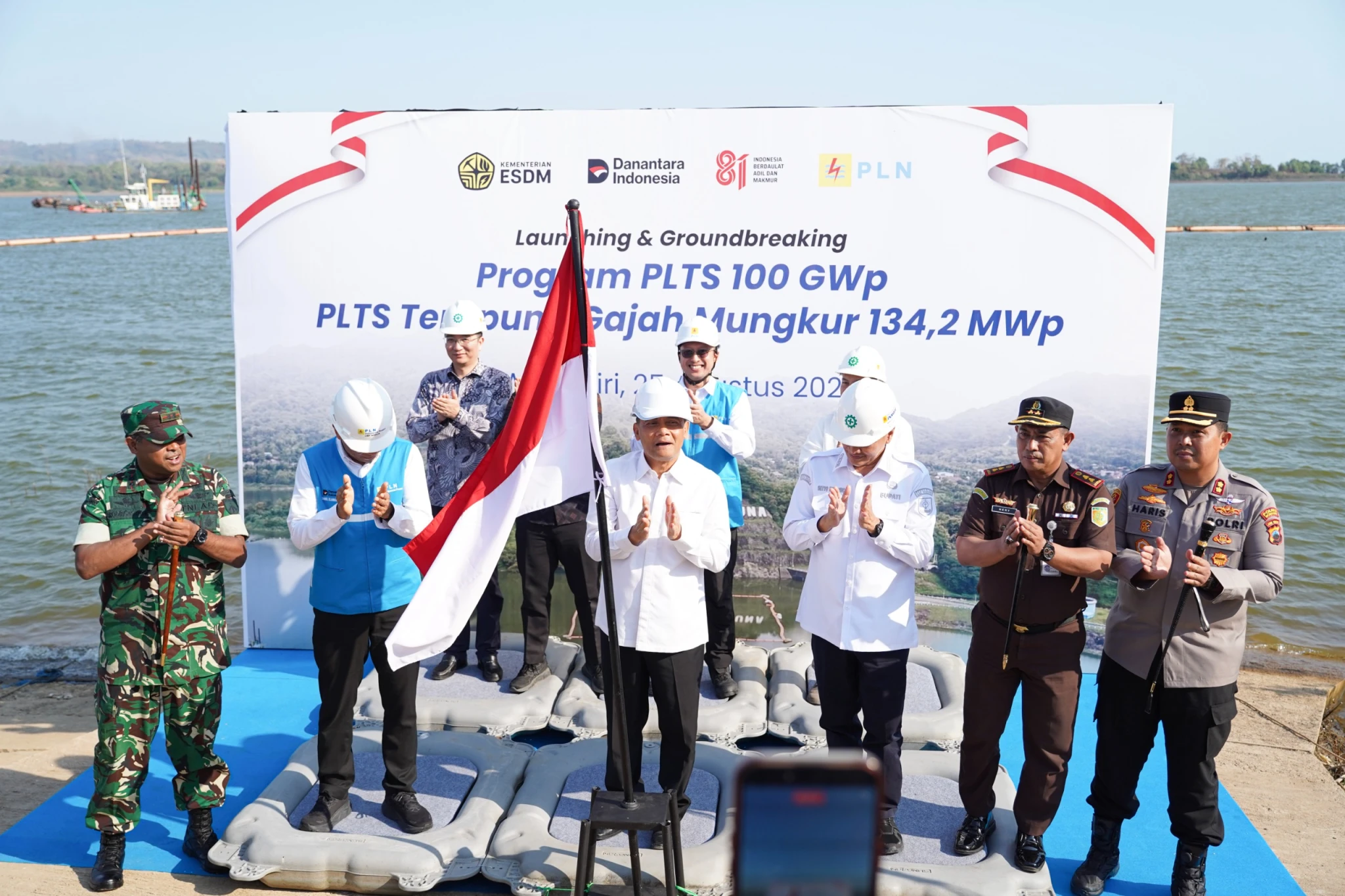 PLN Icon Plus Dukung Program PLTS 100 GWp dengan Solusi Digital