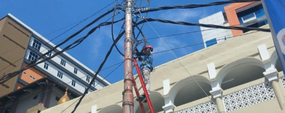PLN Icon Plus Rapikan Jaringan di RS Moewardi Surakarta