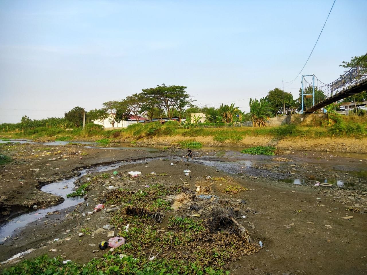 Sungai Silugonggo Pati Mengering, Wisata Perahu Tutup