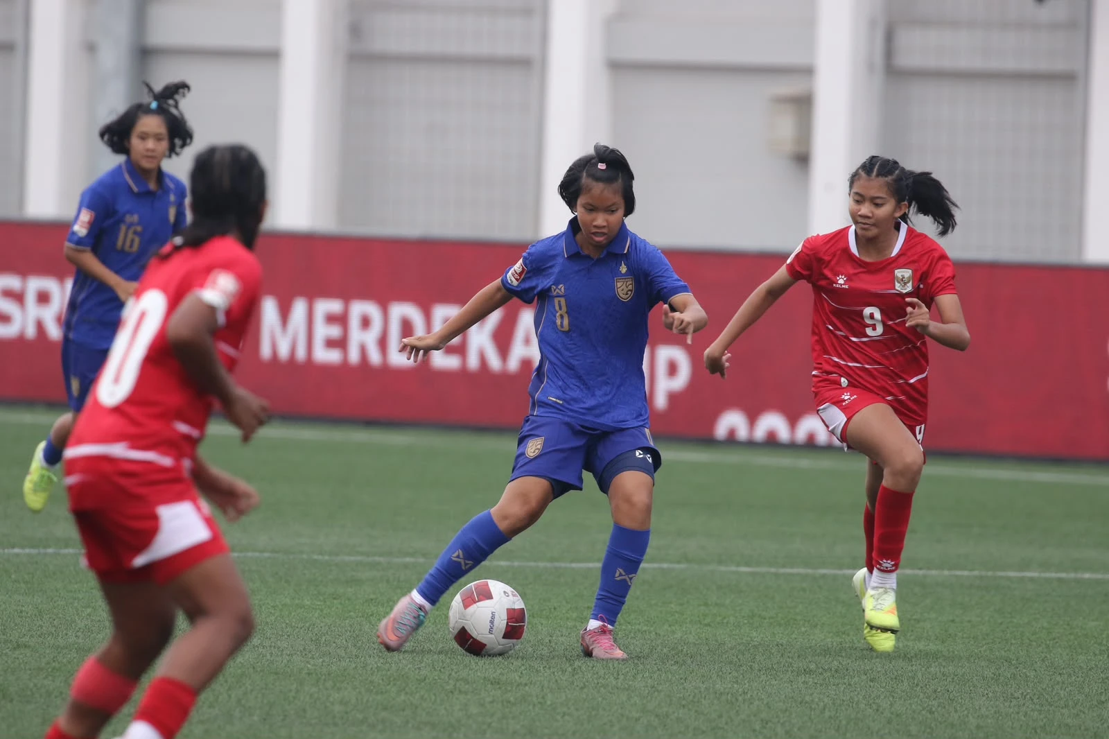 Timnas Thailand Kemas Tiga Poin Usai Kalahkan Putri Nusantara di Ajang Srikandi Merdeka Cup