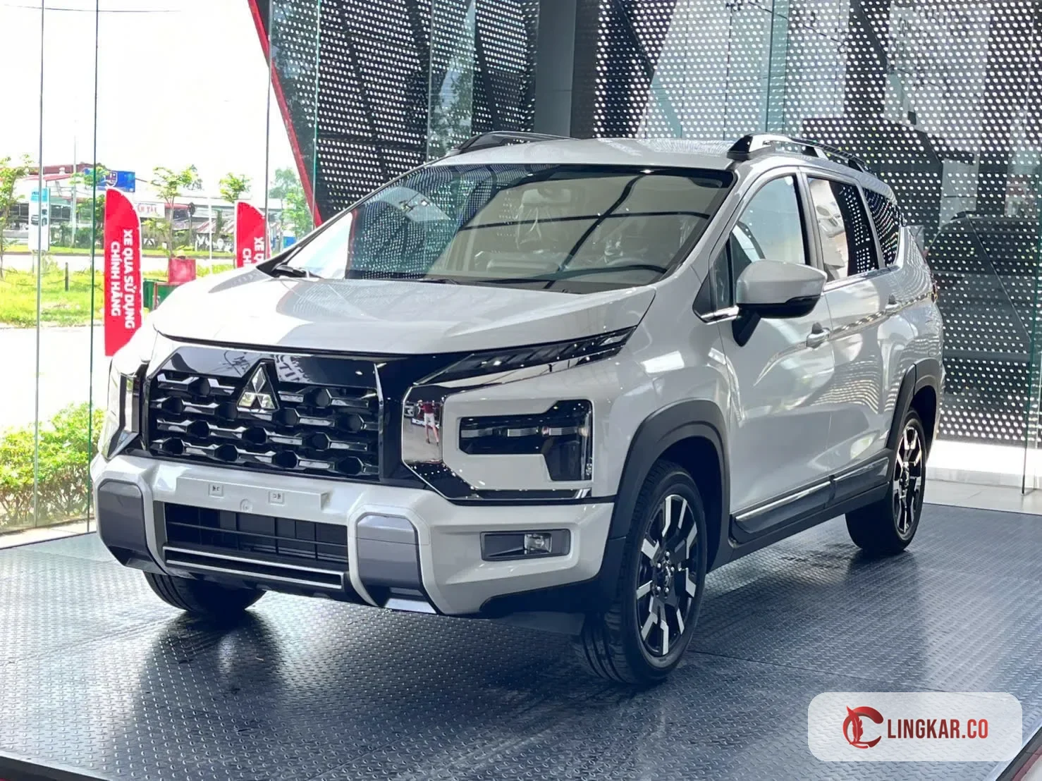 Mitsubishi x-pander tampil dengan fitur baru keluaran baru di 2026