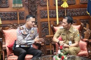 Jalan Rusak Tingkatkan Potensi Terjadinya Laka Lantas