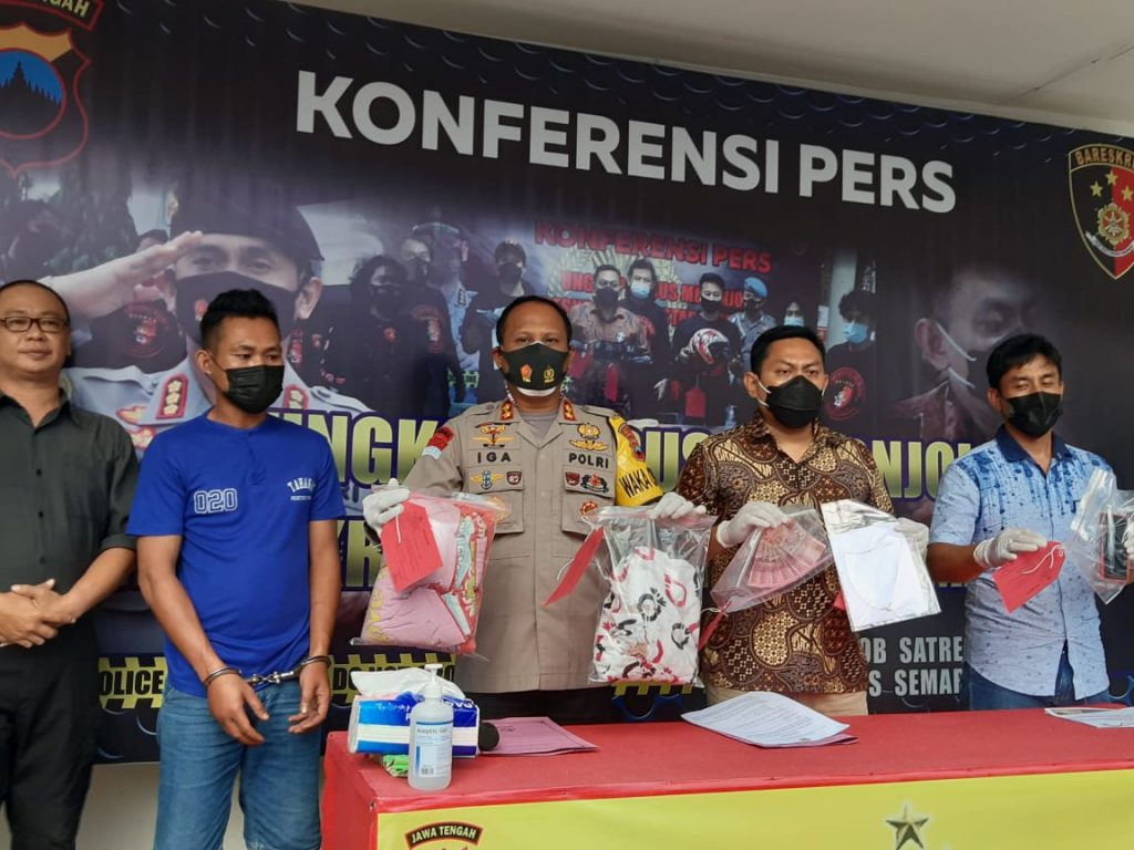 UNGKAP: Unit Reskrim Polrestabes Semarang ungkap pembunuhan seorang wanita di Gungungpati, Semarang. (ISTIMEWA/LINGKAR.CO)