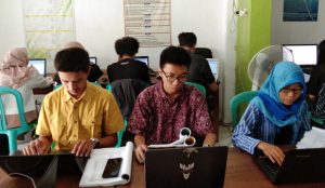 Dukung Peserta Kursus Komputer dengan Fasilitas Lengkap dan Memadai