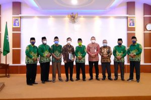 Gibran Hadiri Audiensi Pimpinan Muhammadiyah Solo, Fokus Vaksinasi dan PTM
