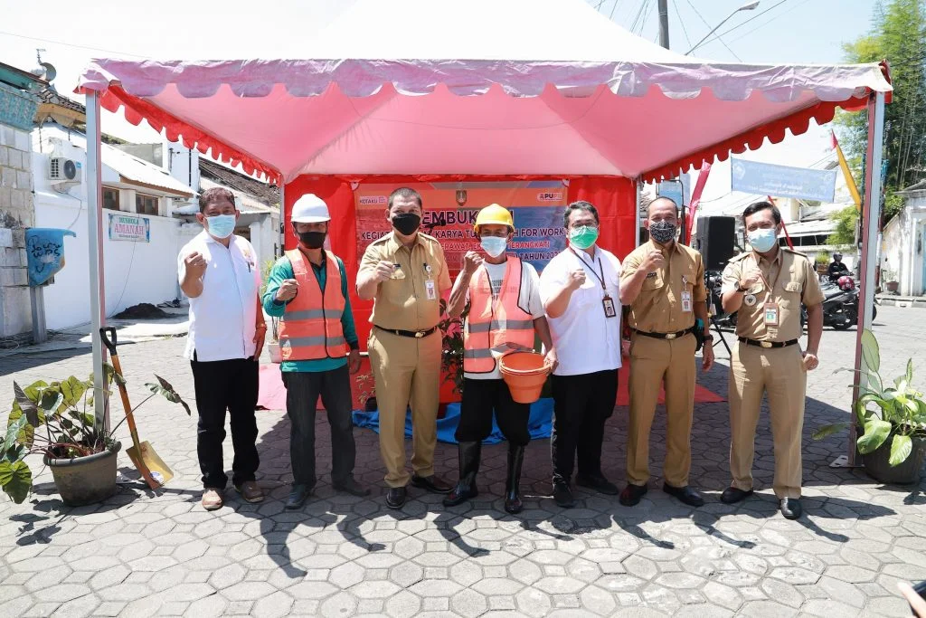 UPAYA: Pemulihan Ekonomi di Kota Surakarta, melalui Padat Karya Tunai KOTAKU. (HUMAS/LINGKAR.CO)