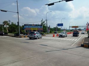 Sejak Larangan Mudik, Jumlah Kendaraan Melintas di Tol Solo-Ngawi Turun