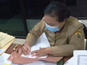 Pengantin Baru Tak Ubah Status Marital, Sulitkan Pendataan Penduduk