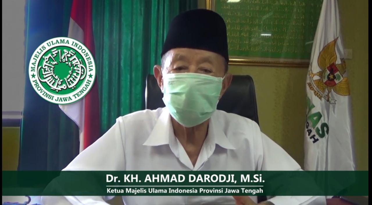 Ketua MUI Jateng, KH Ahmad Darodji. FOTO: Tangakpan layar Youtube/Lingkar.co