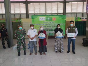 Lazisnu dan Kodim Kudus Beri 2.100 Paket Bantuan Sembako Ke Warga Colo