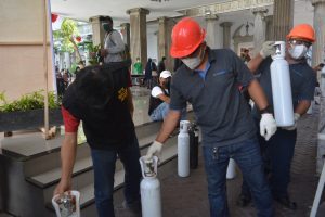 Warga Semarang Dapat Oksigen Medis Gratis