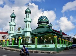 PPKM Diperpanjang, Pemerintah Izinkan Pembukaan Tempat Ibadah di Jawa-Bali