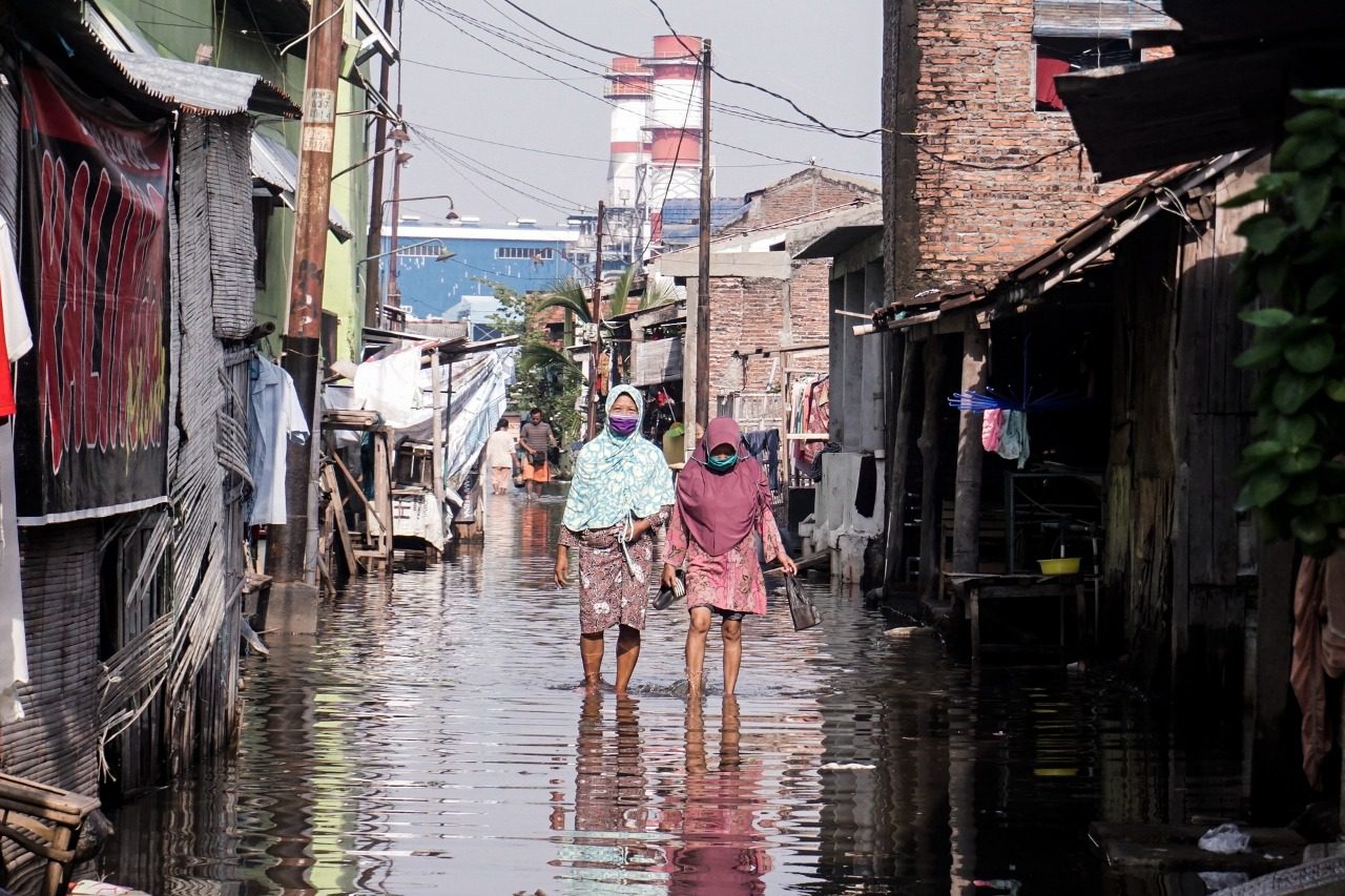 Wilayah Tambak Lorok, Semarang, yang hampir setiap hari terendam rob. FOTO: Dinda Rahmasari Tunggal Sukma/Lingkar.co