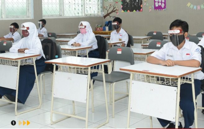 Pemerintah mengizinkan Pembelajaran Tatap Muka (PTM) Terbatas untuk wilayah PPKM Level 1-3. FOTO: Istimewa/Lingkar.co