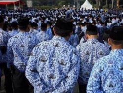 Perhatian! Jokowi Terbitkan Daftar Hukuman Bagi PNS yang Bolos