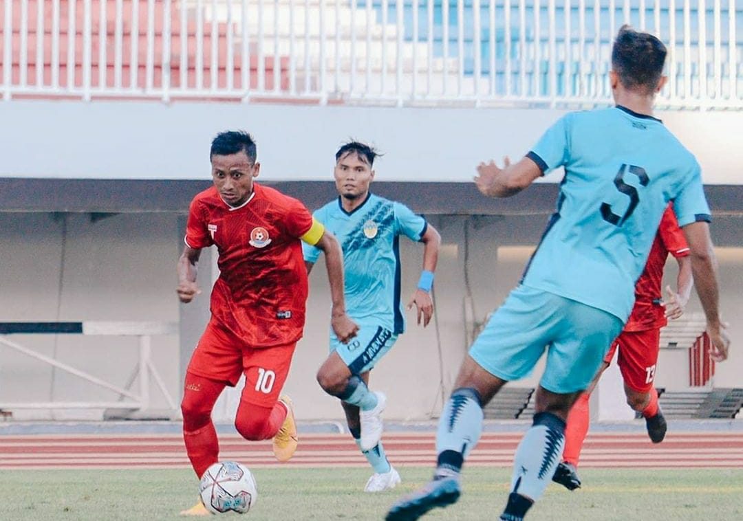 Manuver: dilakukan oleh kapten kesebelasan Persipa Pati. Dok Persipa/Lingkar.co
