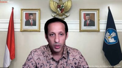 Mendikbudristek Nadiem Anwar Makarim, dalam keterangan pers secara virtual, Senin (27/09/2021) sore. FOTO: Tangkap layar YouTube Setpres/Lingkar.co