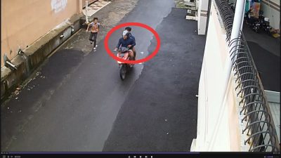 Foto, Aksi Para Pelaku Yang Sempat Terekam CCTV (F: Matius Gea/Lingkar.co)